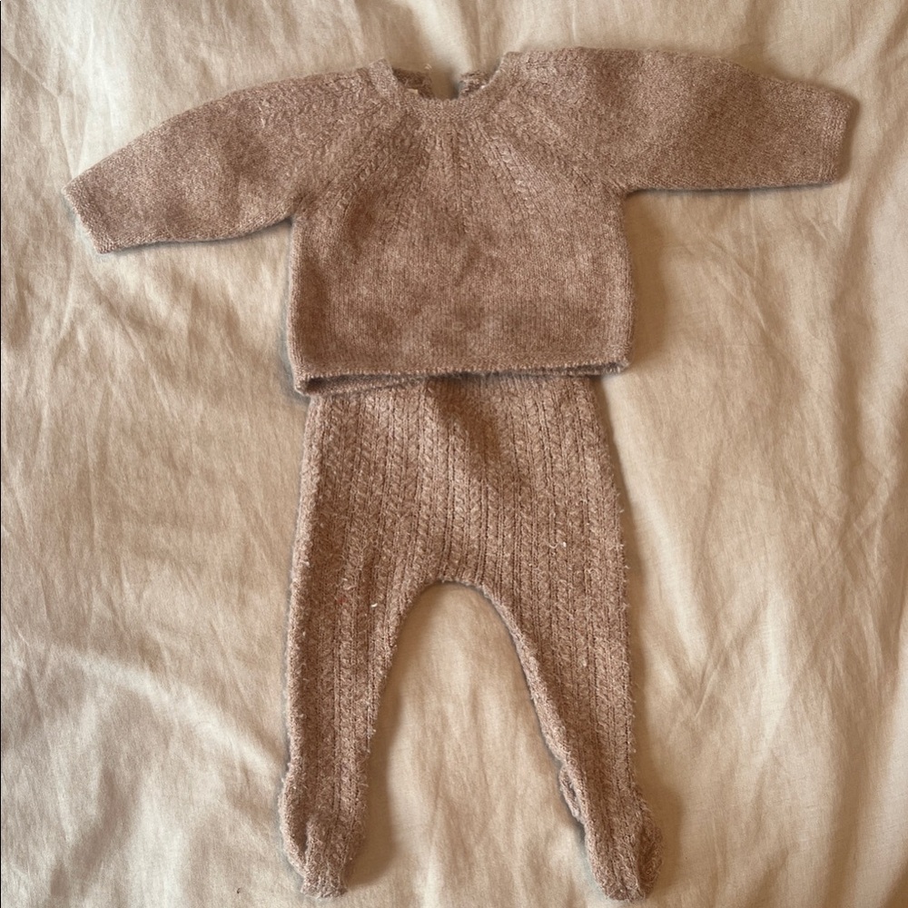 Zara Cozy Brown Knit Baby Outfit
